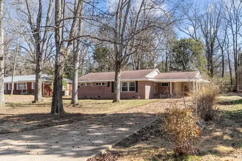 170 Westview St, Camden, TN 38320