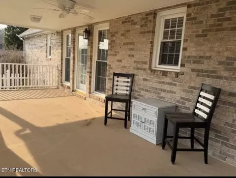 725 Liberty Ct, Cookeville, TN 38501