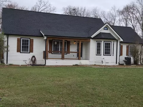 913 Indian Springs Cir, Manchester, TN 37355
