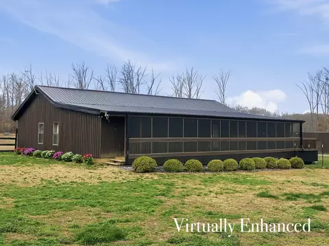9007 Redbud Ln, Nunnelly, TN 37137