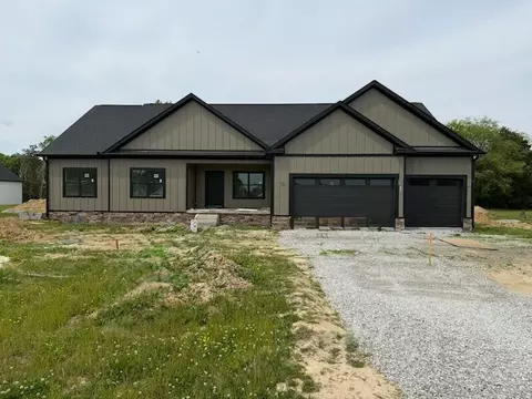 112 Pine Bluff Ct, Winchester, TN 37398