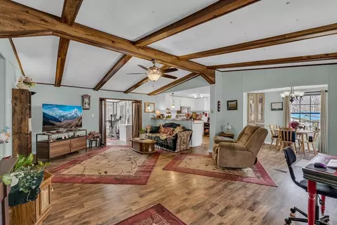 329 Rugby Rd, Crossville, TN 38558