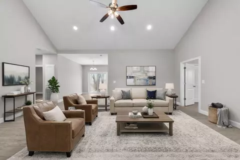 32 Periwinkle Path, Leoma, TN 38468