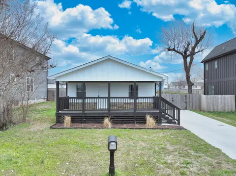 1610 23rd Ave N, Nashville, TN 37208