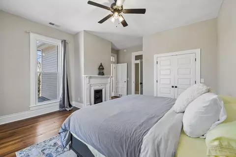 Bedroom - 504 5th Ave W, Springfield, TN 37172 photo 4 of 8