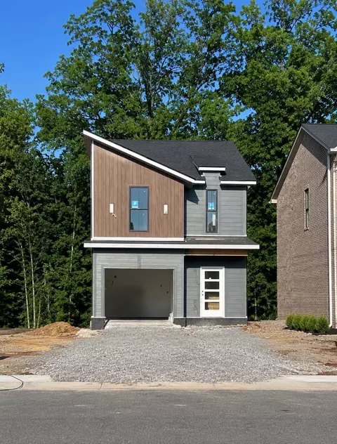 57 Holland Park W, Clarksville, TN 37043