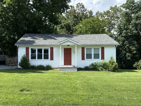 329 Castle Ln, Dover, TN 37058