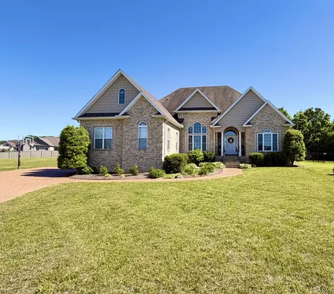 4106 Sheffield Ln, Greenbrier, TN 37073