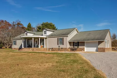 2673 Mcknight Rd, Culleoka, TN 38451