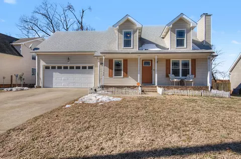 3836 Aly Sheba Dr, Clarksville, TN 37042
