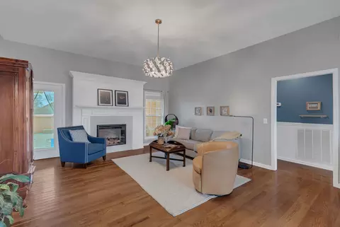 Living - 1960 Lasea Rd, Spring Hill, TN 37174 photo 2 of 5
