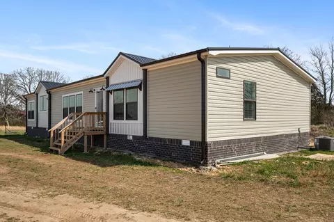 Exterior - 67 Lackey Rd, Kelso, TN 37348 photo 3 of 13