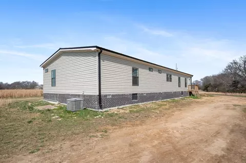 Exterior - 67 Lackey Rd, Kelso, TN 37348 photo 4 of 13