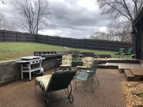 Exterior - 300 Roy Pitt Rd, Springfield, TN 37172 photo 5 of 7