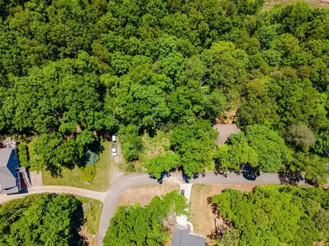 25 Georgetown Cir NW, Cleveland, TN 37312