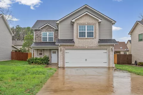 1217 Gentry Dr, Clarksville, TN 37043