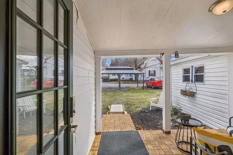 Exterior - 500 5th Ave E, Springfield, TN 37172 photo 3 of 9
