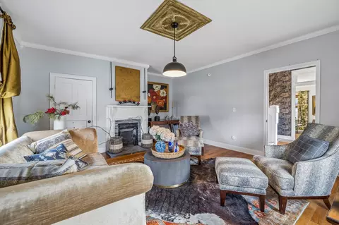 Living - 500 5th Ave E, Springfield, TN 37172 photo 5 of 7