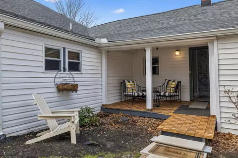 Exterior - 500 5th Ave E, Springfield, TN 37172 photo 5 of 9