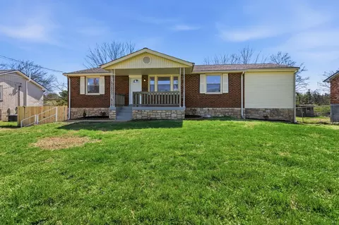 5015 Bonnahill Dr, Hermitage, TN 37076