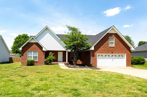 669 Tylertown Rd, Clarksville, TN 37040