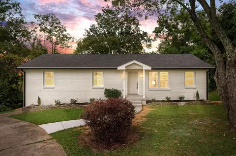 3036 Vistavalley Ct, Nashville, TN 37218