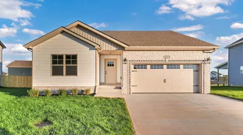 357 Cardinal Crk, Clarksville, TN 37040