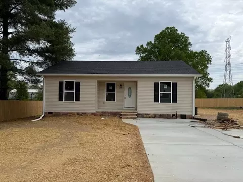 101 Chastain St, Tullahoma, TN 37388