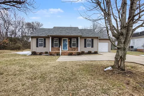 1818 Battleground Dr, Murfreesboro, TN 37129