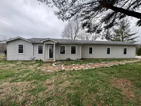 4733 Old Petros Rd, Woodburn, KY 42170