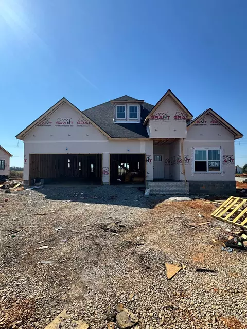 214 Low Plains Ln, Clarksville, TN 37043