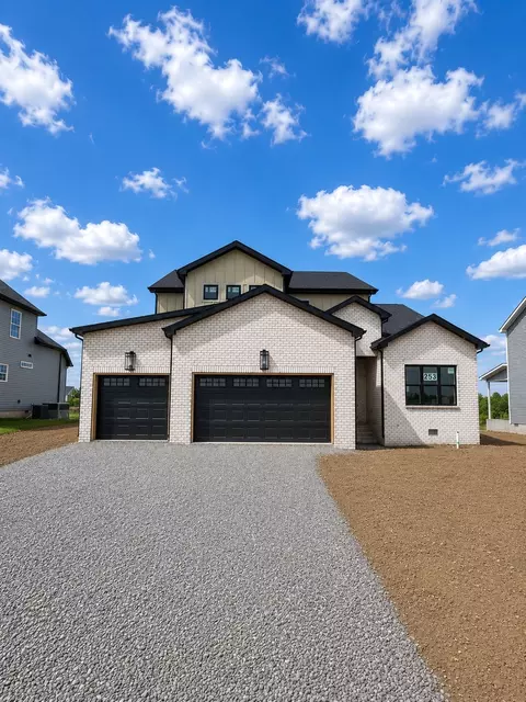 238 Low Plains Ln, Clarksville, TN 37043