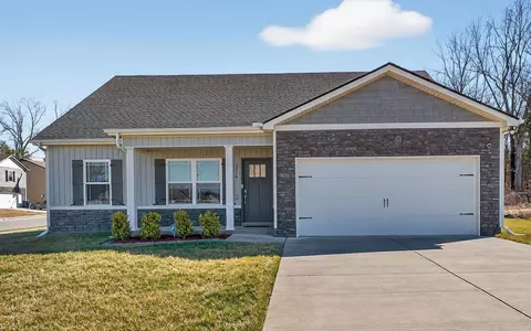 2216 Rolling Hls, Christiana, TN 37037