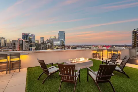 20 Rutledge St #606, Nashville, TN 37210