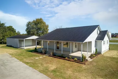 415 Allen Ferry Rd, Smithville, TN 37166