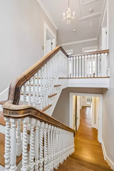 Entry Way - 1153 E Main St, Murfreesboro, TN 37130 photo 8 of 10