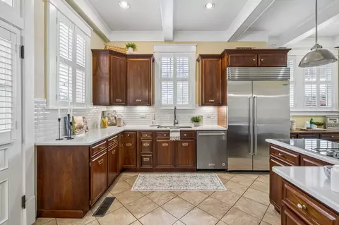 Kitchen - 1153 E Main St, Murfreesboro, TN 37130 photo 1 of 8