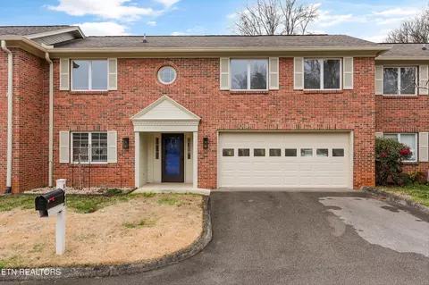 1003 Hardwick Dr, Maryville, TN 37803