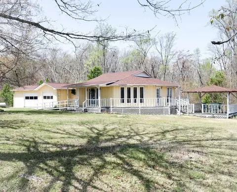 30 Burnett Rd, Gruetli Laager, TN 37339