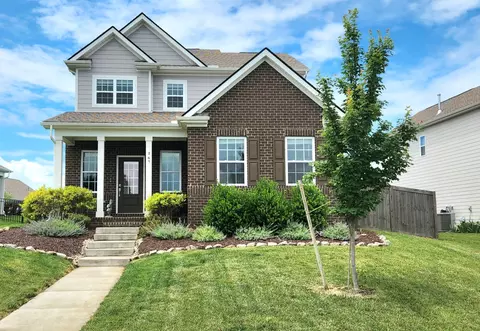 167 Harvest Point Blvd, Spring Hill, TN 37174