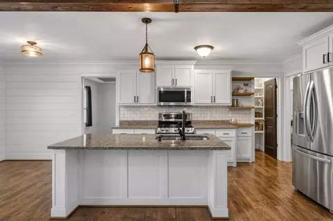 109 Oak Dr, Portland, TN 37148