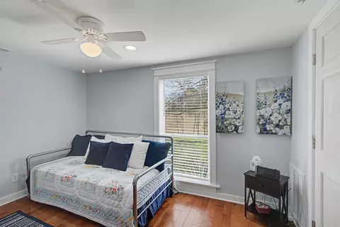 Bedroom - 77 Warren Hollow Rd, Five Points, TN 38457 photo 4 of 6