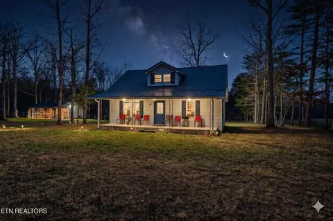 997 Unity Church Rd, Jamestown, TN 38556