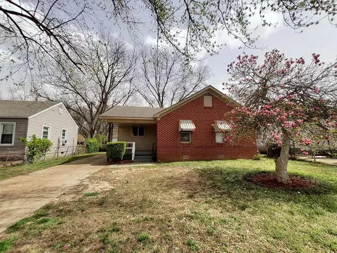 1370 Isabelle St, Memphis, TN 38122