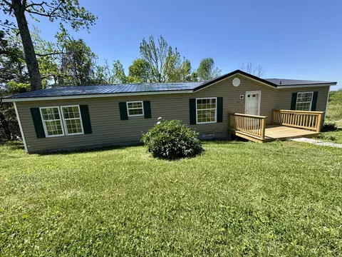 1515 Old Hwy 31 E, Westmoreland, TN 37186