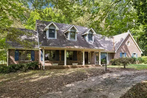 805 Shady Bluff Trl, Clarksville, TN 37043