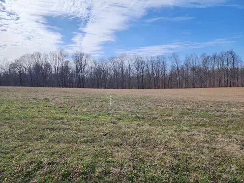 3 Fredonia Rd, Manchester, TN 37355