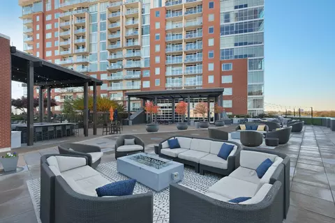 600 12th Ave S #313, Nashville, TN 37203