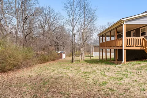 Exterior - 283 Diane Loop, White Bluff, TN 37187 photo 5 of 7