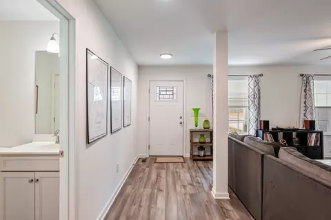 Entry Way - 283 Diane Loop, White Bluff, TN 37187 photo 1 of 5
